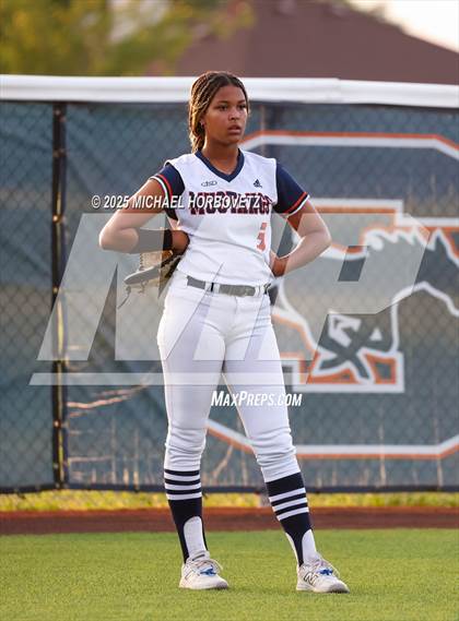 Thumbnail 3 in Rockwall @ Sachse (UIL 6A D1 Girls Softball Bi-District) photogallery.