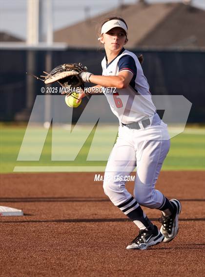 Thumbnail 2 in Rockwall @ Sachse (UIL 6A D1 Girls Softball Bi-District) photogallery.