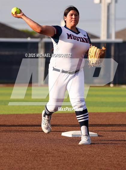 Thumbnail 3 in Rockwall @ Sachse (UIL 6A D1 Girls Softball Bi-District) photogallery.