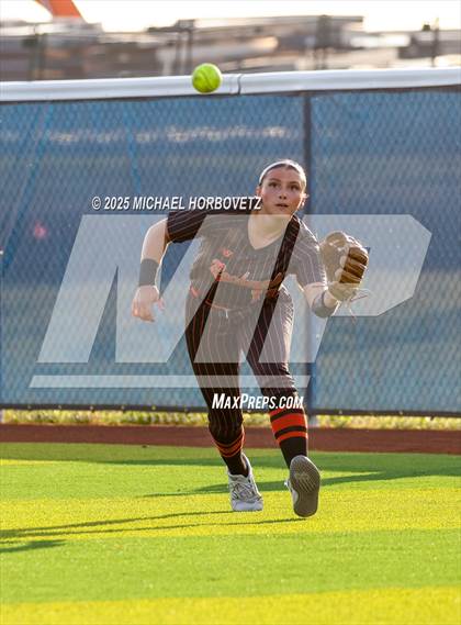 Thumbnail 1 in Rockwall @ Sachse (UIL 6A D1 Girls Softball Bi-District) photogallery.