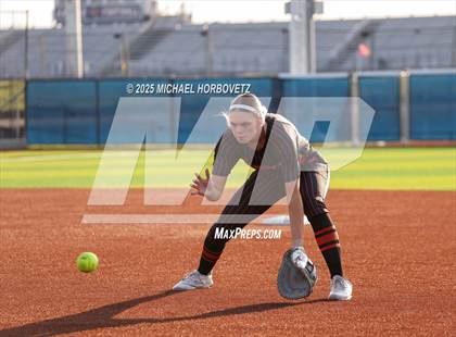 Thumbnail 2 in Rockwall @ Sachse (UIL 6A D1 Girls Softball Bi-District) photogallery.