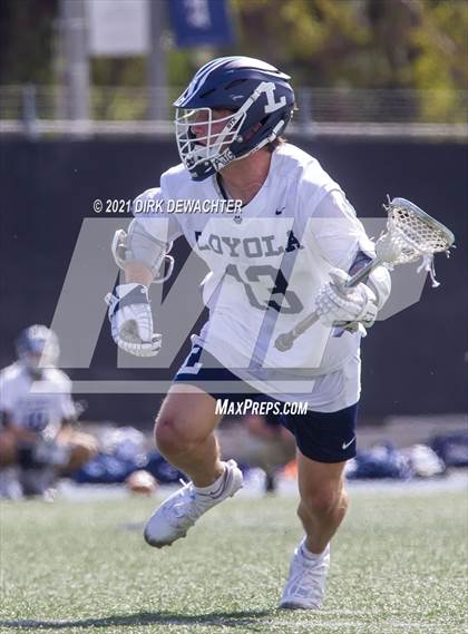 Thumbnail 2 in Crespi @ Loyola photogallery.