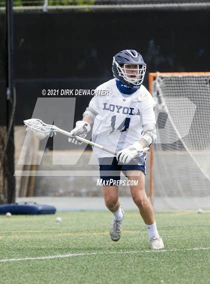 Thumbnail 3 in Crespi @ Loyola photogallery.