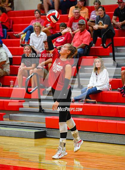 Thumbnail 3 in Columbus vs East Bernard (Scrimmage) photogallery.
