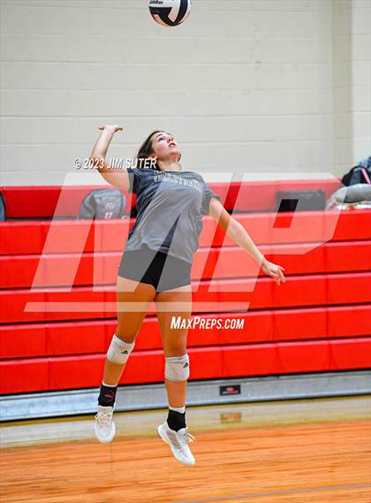 Thumbnail 1 in Columbus vs East Bernard (Scrimmage) photogallery.