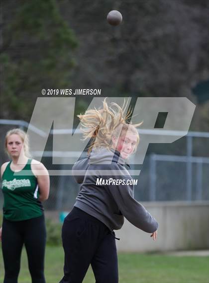 Thumbnail 3 in Lincoln @ Ponderosa photogallery.