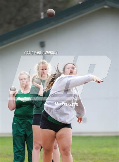 Thumbnail 1 in Lincoln @ Ponderosa photogallery.