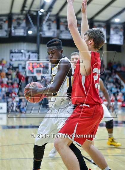 Thumbnail 3 in Emerson vs. County Line (AAA 1A Third Round Playoff) photogallery.