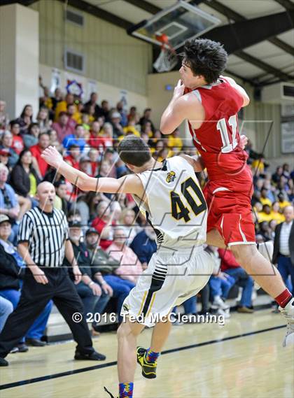 Thumbnail 3 in Emerson vs. County Line (AAA 1A Third Round Playoff) photogallery.