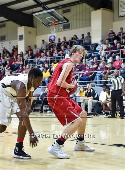 Thumbnail 2 in Emerson vs. County Line (AAA 1A Third Round Playoff) photogallery.