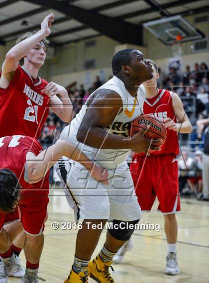 Thumbnail 3 in Emerson vs. County Line (AAA 1A Third Round Playoff) photogallery.
