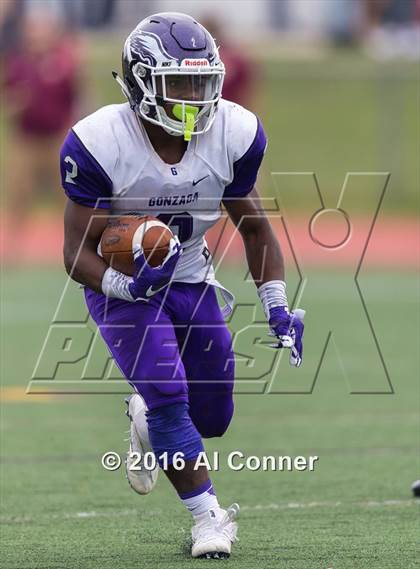 Thumbnail 2 in Gonzaga @ Bishop McNamara photogallery.
