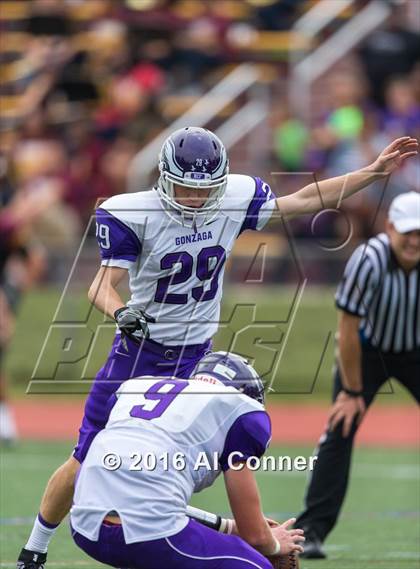 Thumbnail 2 in Gonzaga @ Bishop McNamara photogallery.
