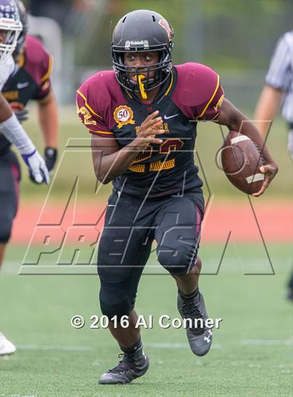 Thumbnail 2 in Gonzaga @ Bishop McNamara photogallery.