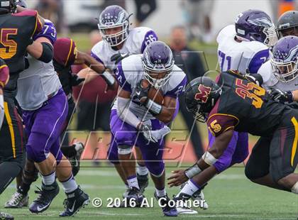 Thumbnail 2 in Gonzaga @ Bishop McNamara photogallery.