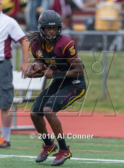 Thumbnail 3 in Gonzaga @ Bishop McNamara photogallery.