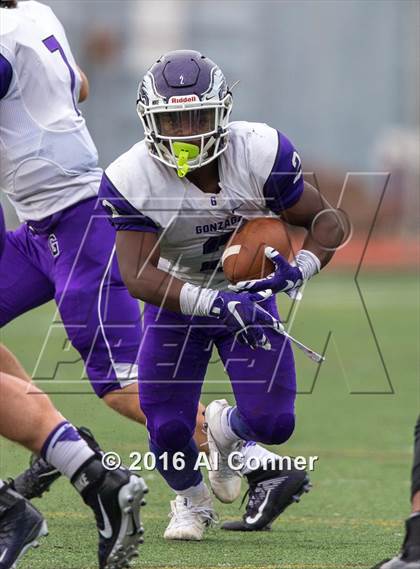 Thumbnail 1 in Gonzaga @ Bishop McNamara photogallery.