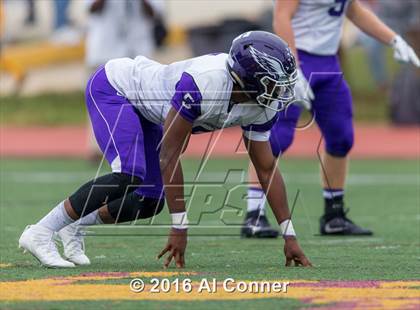 Thumbnail 3 in Gonzaga @ Bishop McNamara photogallery.
