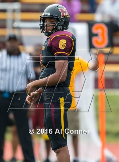 Thumbnail 3 in Gonzaga @ Bishop McNamara photogallery.