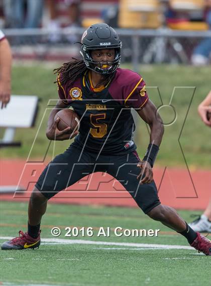 Thumbnail 1 in Gonzaga @ Bishop McNamara photogallery.