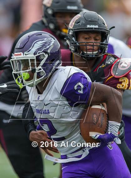 Thumbnail 2 in Gonzaga @ Bishop McNamara photogallery.