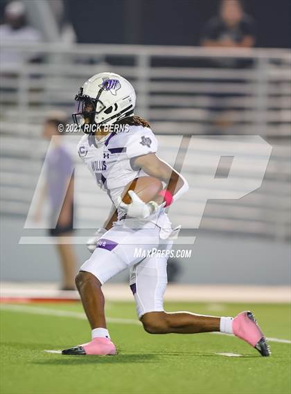 Thumbnail 1 in The Woodlands vs Willis photogallery.