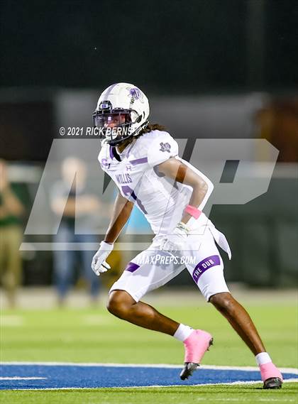 Thumbnail 1 in The Woodlands vs Willis photogallery.