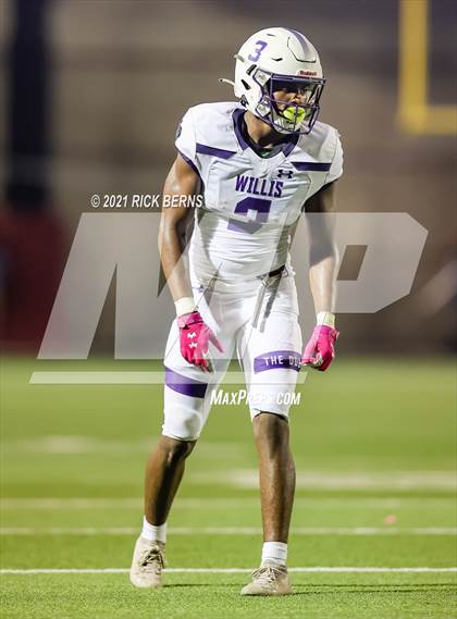 Thumbnail 3 in The Woodlands vs Willis photogallery.