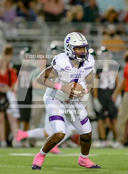 Thumbnail 3 in The Woodlands vs Willis photogallery.