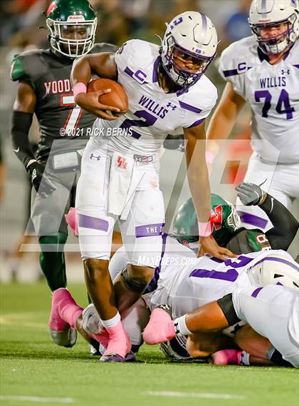 Thumbnail 2 in The Woodlands vs Willis photogallery.