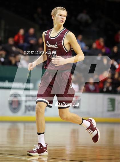 Thumbnail 3 in Fosston vs Red Lake (Hardwood Showcase) photogallery.