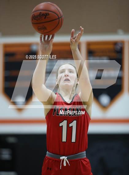 Thumbnail 2 in Pleasant @ Amanda-Clearcreek (OHSAA D5 Sectional) photogallery.