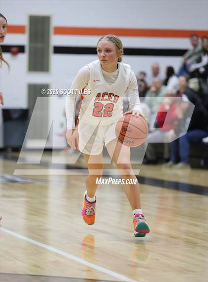 Thumbnail 1 in Pleasant @ Amanda-Clearcreek (OHSAA D5 Sectional) photogallery.
