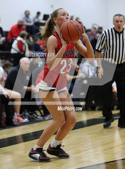 Thumbnail 3 in Pleasant @ Amanda-Clearcreek (OHSAA D5 Sectional) photogallery.