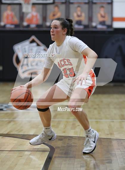 Thumbnail 3 in Pleasant @ Amanda-Clearcreek (OHSAA D5 Sectional) photogallery.