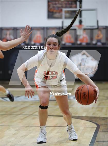 Thumbnail 1 in Pleasant @ Amanda-Clearcreek (OHSAA D5 Sectional) photogallery.