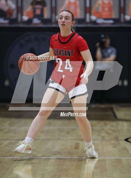 Thumbnail 1 in Pleasant @ Amanda-Clearcreek (OHSAA D5 Sectional) photogallery.