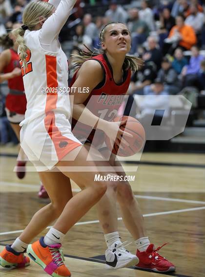 Thumbnail 1 in Pleasant @ Amanda-Clearcreek (OHSAA D5 Sectional) photogallery.