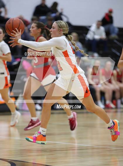 Thumbnail 3 in Pleasant @ Amanda-Clearcreek (OHSAA D5 Sectional) photogallery.