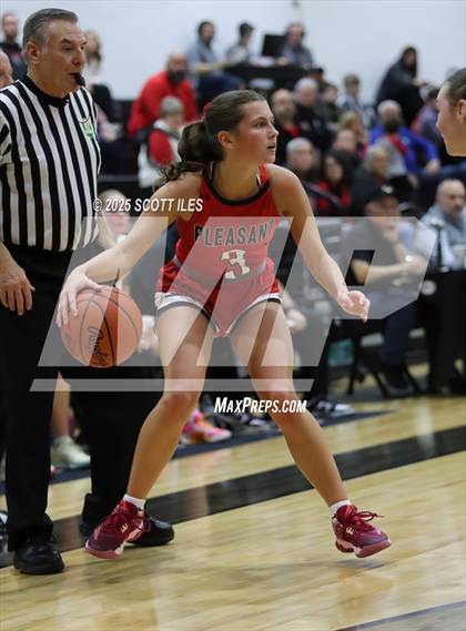 Thumbnail 1 in Pleasant @ Amanda-Clearcreek (OHSAA D5 Sectional) photogallery.