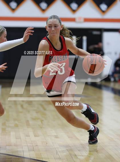 Thumbnail 3 in Pleasant @ Amanda-Clearcreek (OHSAA D5 Sectional) photogallery.