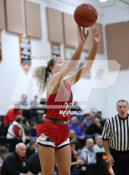 Thumbnail 1 in Pleasant @ Amanda-Clearcreek (OHSAA D5 Sectional) photogallery.