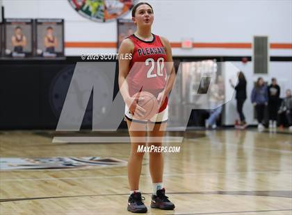 Thumbnail 1 in Pleasant @ Amanda-Clearcreek (OHSAA D5 Sectional) photogallery.