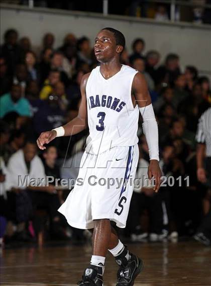 Thumbnail 2 in Foothill @ Sacramento (CIF State NorCal D3 Playoffs) photogallery.