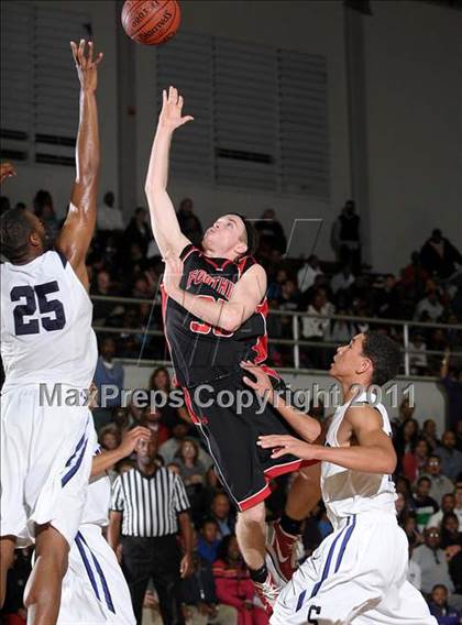 Thumbnail 3 in Foothill @ Sacramento (CIF State NorCal D3 Playoffs) photogallery.