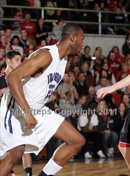 Thumbnail 3 in Foothill @ Sacramento (CIF State NorCal D3 Playoffs) photogallery.
