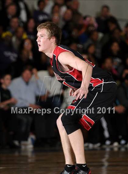 Thumbnail 3 in Foothill @ Sacramento (CIF State NorCal D3 Playoffs) photogallery.