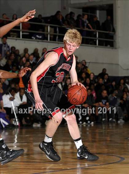 Thumbnail 2 in Foothill @ Sacramento (CIF State NorCal D3 Playoffs) photogallery.