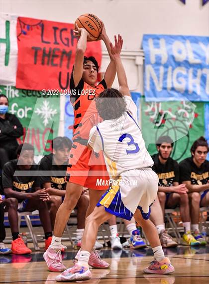 Thumbnail 1 in Chaffey @ Charter Oak photogallery.