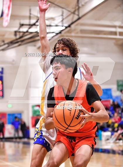 Thumbnail 1 in Chaffey @ Charter Oak photogallery.